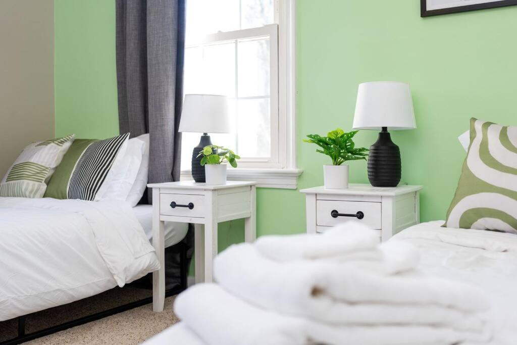 Serenity Beach House In Central Ilm W/ King Bed Wilmington Kültér fotó